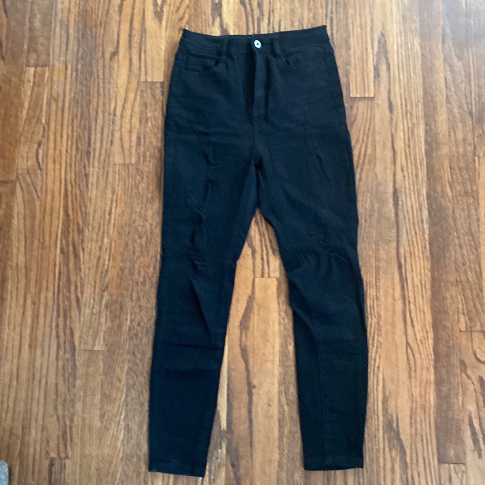 NVGTN Navi-shape ripped black jeans Sz M 🖤